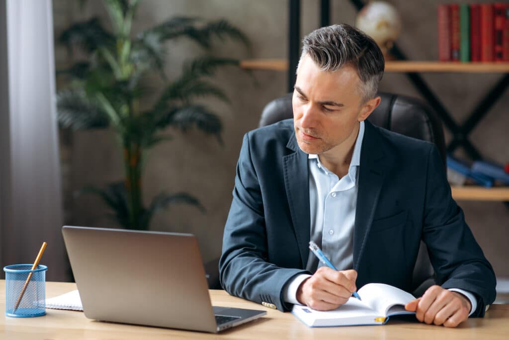 bank employee getting data from air gapped backups