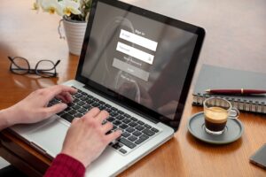 password-login-on-computer-screen with phishing-resistant MFA
